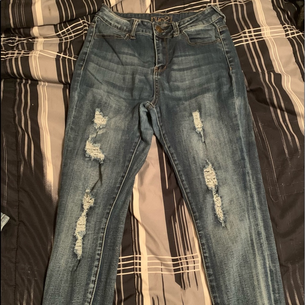 Rue21 high waisted ripped jeans